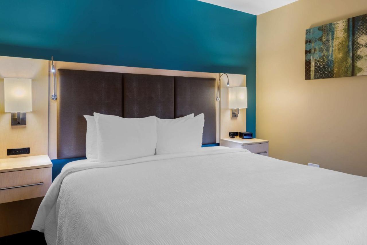 Best Western Plus South Coast Inn Goleta Exterior photo