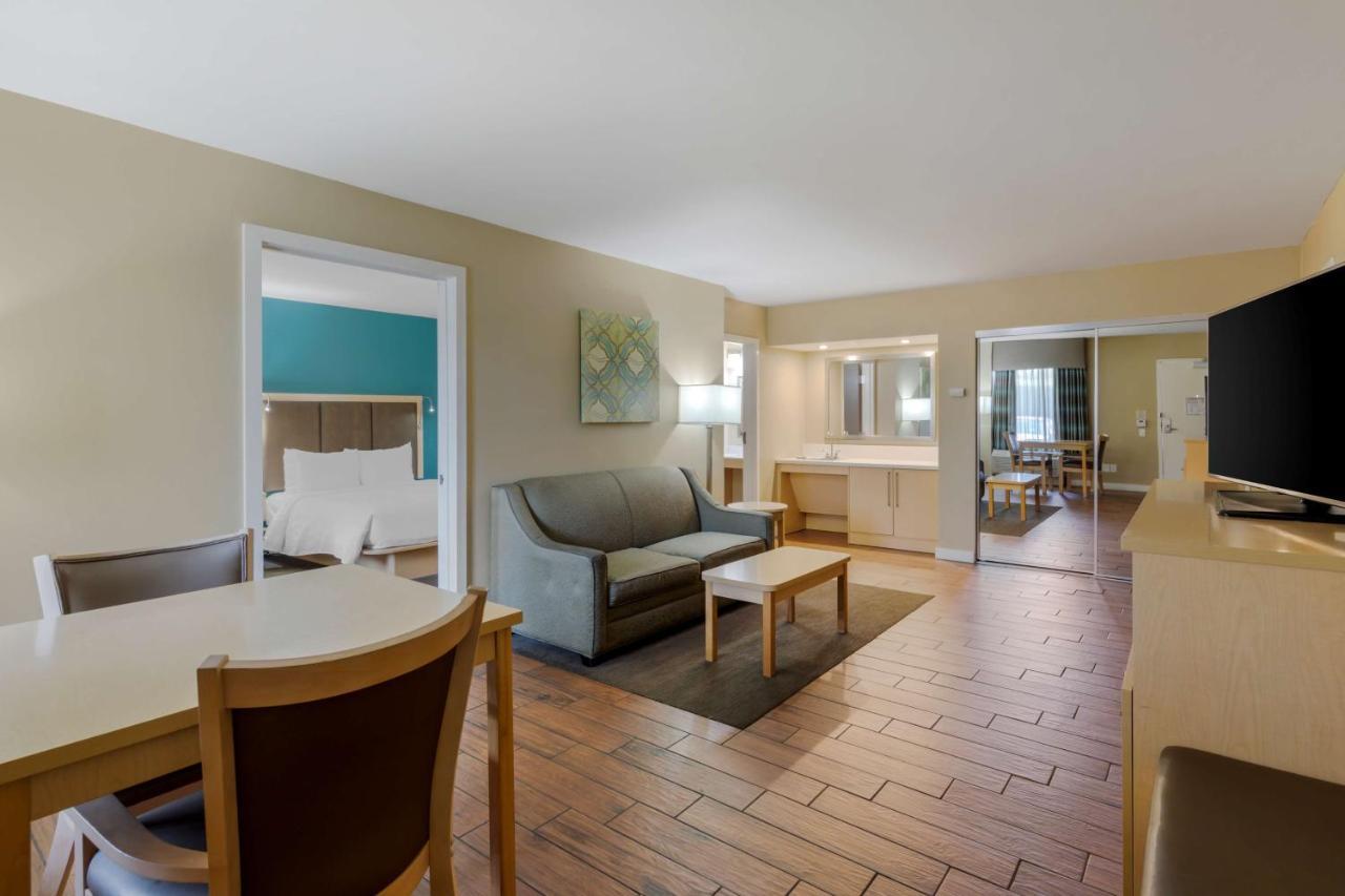 Best Western Plus South Coast Inn Goleta Exterior photo