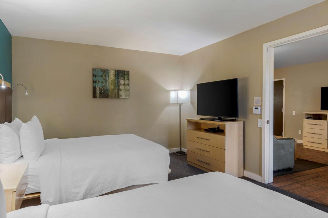 Best Western Plus South Coast Inn Goleta Exterior photo