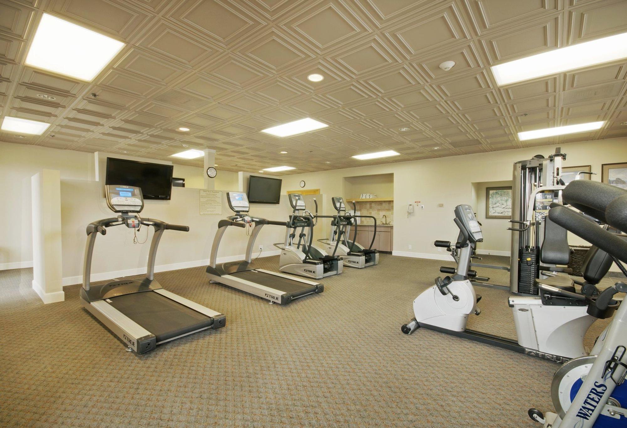 Best Western Plus South Coast Inn Goleta Exterior photo